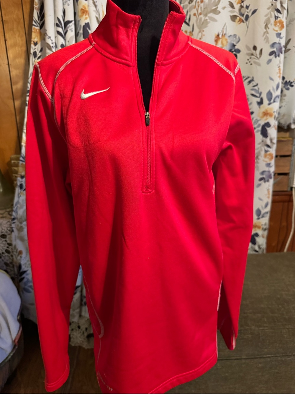 Nike Red Therma-Fit Fleece Pullover with White Swoosh